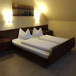 ホテル Hotel-restaurant Loewen