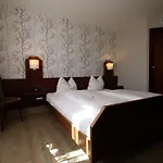 Hotel-restaurant Loewen 3* Süßen