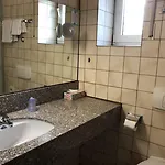 Hotel-restaurant Loewen ホテル 3*