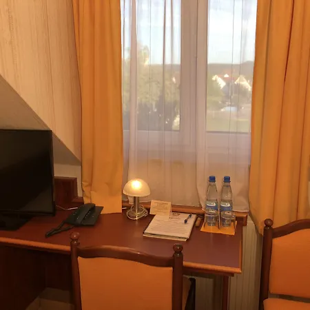 Hotel-restaurant Und Gaestehaus Loewen 3*