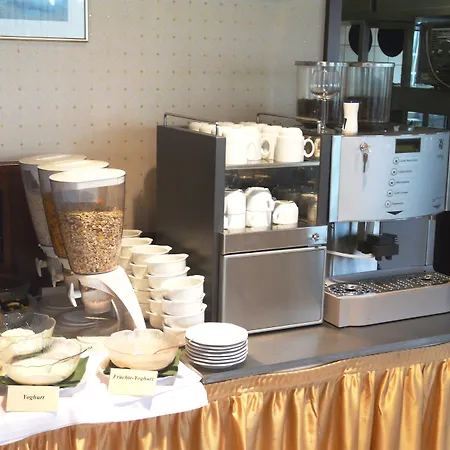 Hotel-restaurant Und Gaestehaus Loewen Hotel Süßen