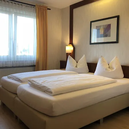 Hotel-restaurant Und Gaestehaus Loewen 3*