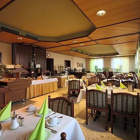 Hotel-restaurant Loewen Hotel 3*