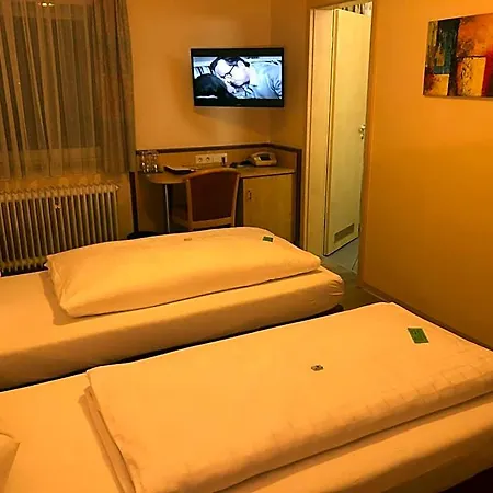 Hotel-restaurant Loewen Отель 3*