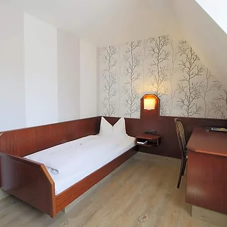 Hotel-restaurant Loewen Отель Зюссен