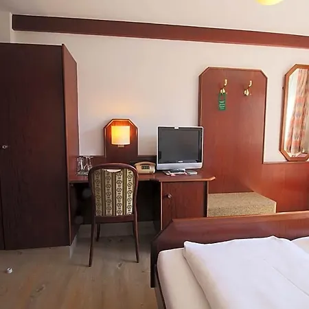 Hotel-restaurant Loewen 3*