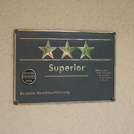 Hotel-restaurant Und Löwen Hotel 3*