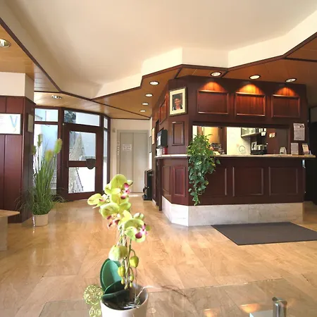 Hotel-restaurant Und Gaestehaus Loewen 3*